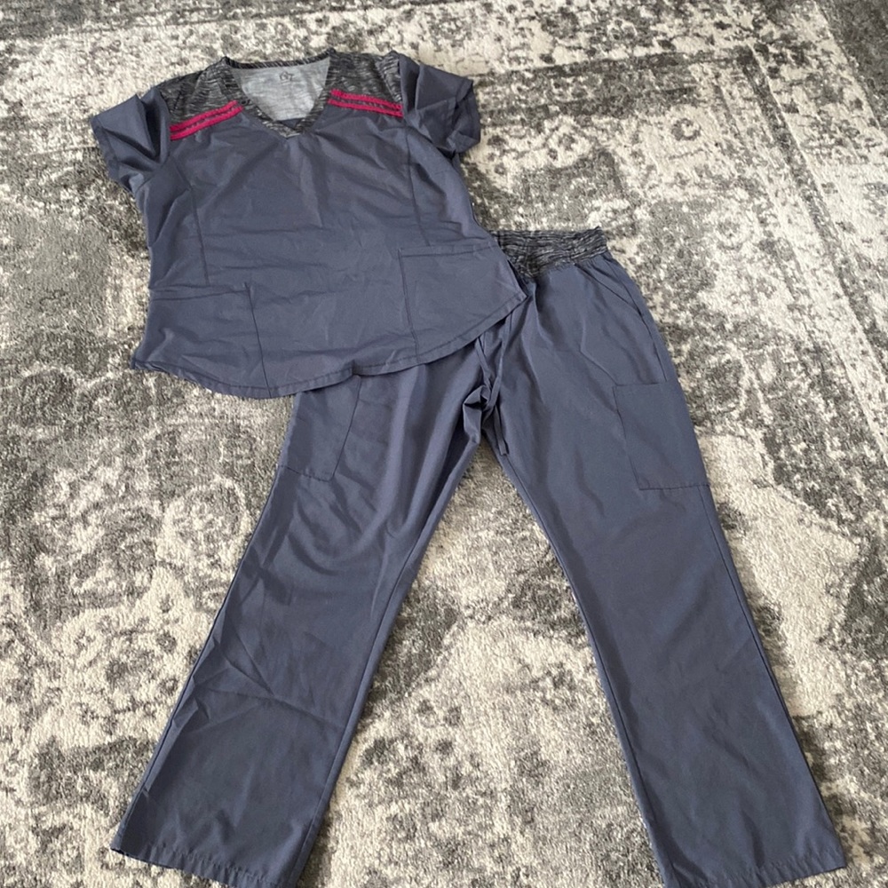 Scrub Set